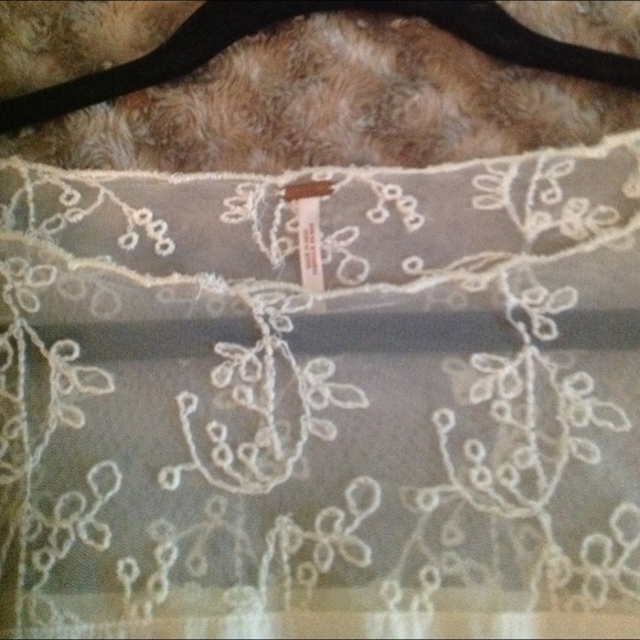 Free People ivory sheer lace blouse - Picture 4 of 6